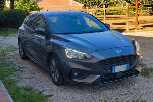 Ford Focus ST-Line