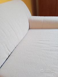 Divano letto in tessuto panna – comfort regale!