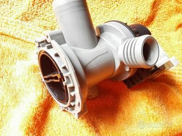 Pompa scarico lavatrice Indesit Ariston