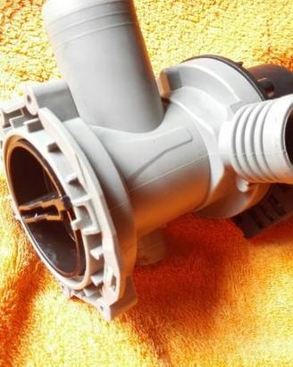 Pompa scarico lavatrice Indesit Ariston