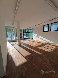 Locale Commerciale 82mq