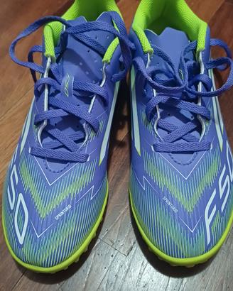 scarpe calcio e calcetto adidas