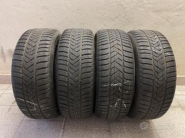 Pneumatici pirelli sottozero 3 215/50 R18