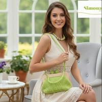 clutch bag realizzata in cordino all'uncinetto 