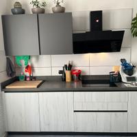 Cucina completa di elettrodomestici