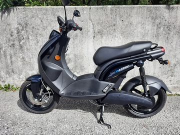 Scooter Peugeot E Ludix elettrico del 2022