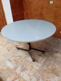 Tavolo rotondo 120 cm – Regolabile in altezza  