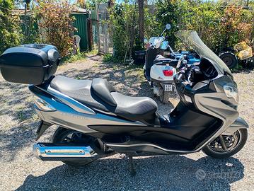 scooter Burgman 400