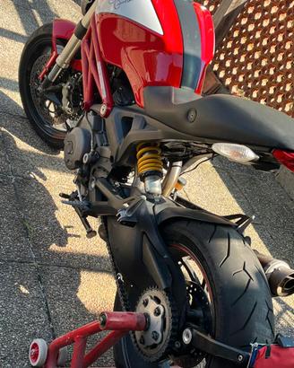 DUCATI MONSTER 796 anno 2010