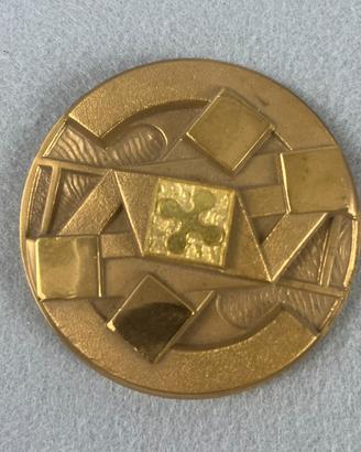 Giò Pomodoro scultura medaglia regione Lombardia