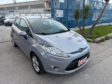 Ford Fiesta 1.4 TDCi 70 cv Titanium 2012