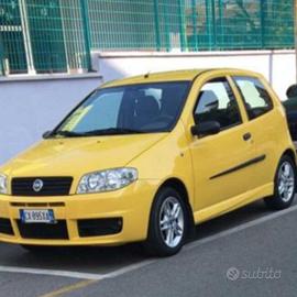  Fiat Punto Sporting colore giallo