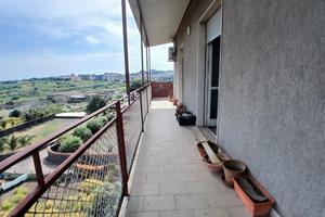 200 mq sei vani zona fortino/via palermo