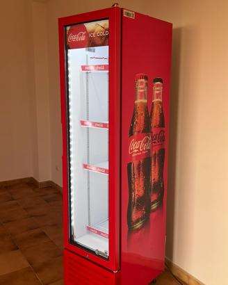 Frigo vetrina Coca-Cola