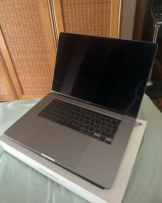 Macbook Pro 16’ pollici