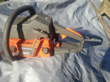 MOTOSEGA HUSQVARNA 40 per RICAMBi