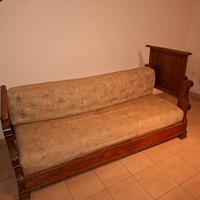 divano letto antico