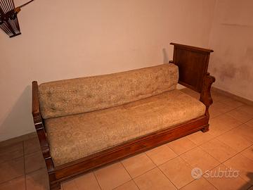 divano letto antico