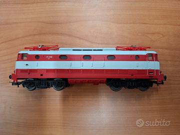 Locomotiva e444 Lima HO Rossa.