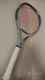 Yonex astrel 100 