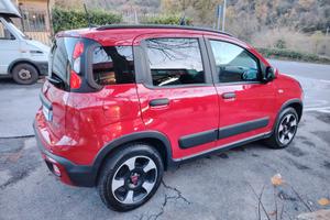 fiat panda cross 2024 70 cv Hybrid 