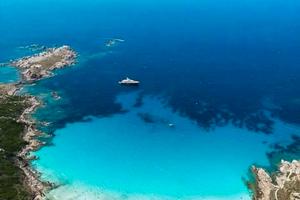 S.Teresa 20/27 settembre trilocale 50 mt spiaggia
