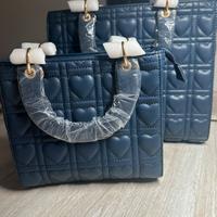 Set 2 borse blu trapuntate con cuori