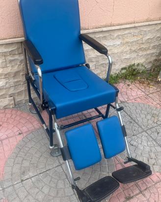 SEDIA A ROTELLE CARROZZINA wc PER DISABILI SURACE