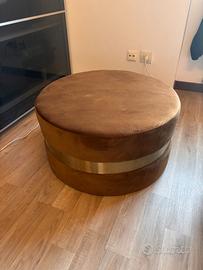 Pouf marrone e oro di design
