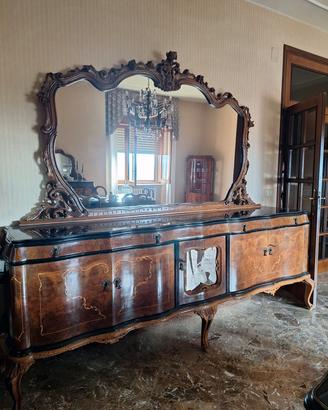 Tavolo +specchiera+Credenza