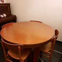 Tavolo + Carrello portavivande + Mobiletto portaTV