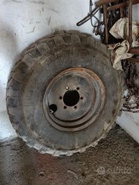 Gomma finitrice Bitelli e altro materiale 