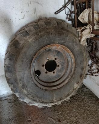 Gomma finitrice Bitelli e altro materiale 