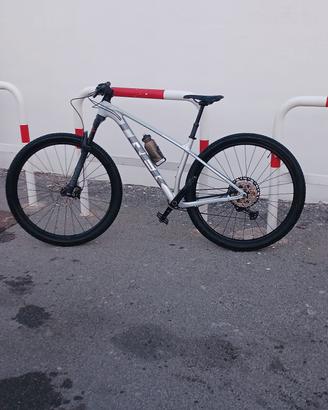 Trek Procaliber 8 2025  Tg M  (Ruote 29)