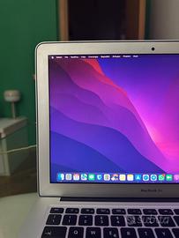 MacBook Air 13” i7 8GB RAM
