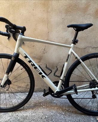 Trek Domane AL 4 Gen 4 (2025) – Taglia 58