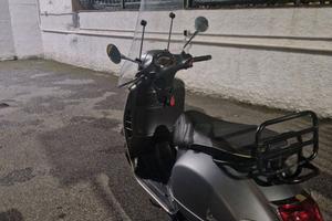 Vespa GTS 300 Super Sport 2021