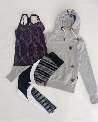 Set composto di tre capi: top, tuta Naketano,