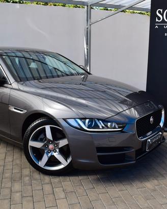 Jaguar XE 2.0 D 180 cv Automatica Prestige