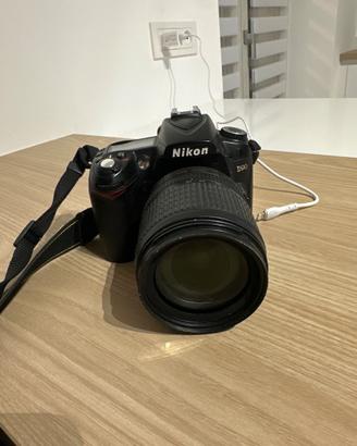 Nikon D90 + obbiettivo AF-S 18-105 nikkor