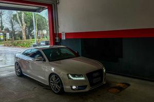 Audi a5 s-line coupe 2.7 automatica