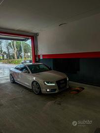 Audi a5 s-line coupe 2.7 automatica