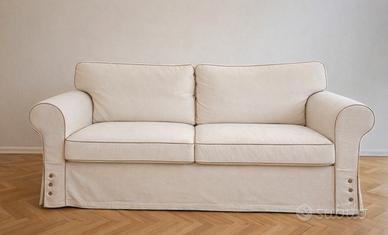 Divano 2 Posti mod. EKTORP (IKEA) col. Beige