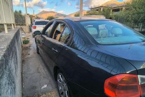 Auto BMW  320 anno 2007