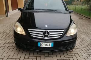 Mercedes  B  170.  1.8 benzina 
