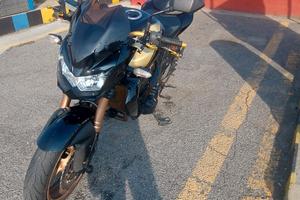 kawasaki z750 R
