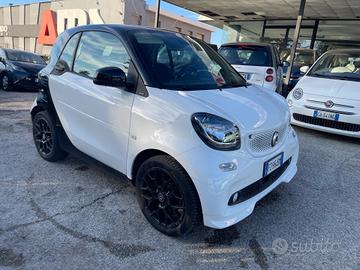 Smart ForTwo 70 1.0 twinamic Superpassion