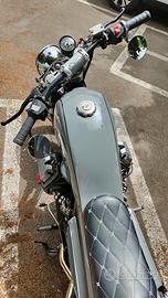 Moto Guzzi 