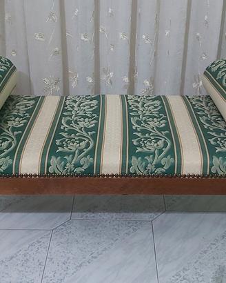 CHAISE LONGUE