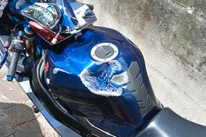 pezzi moto GSXR 750 k5